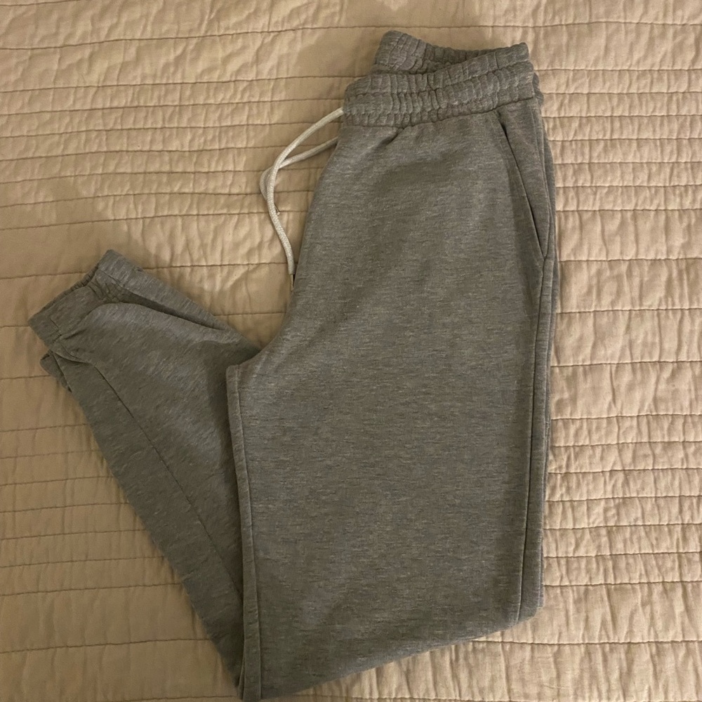 Forever 21 Heather Gray Sweatpants